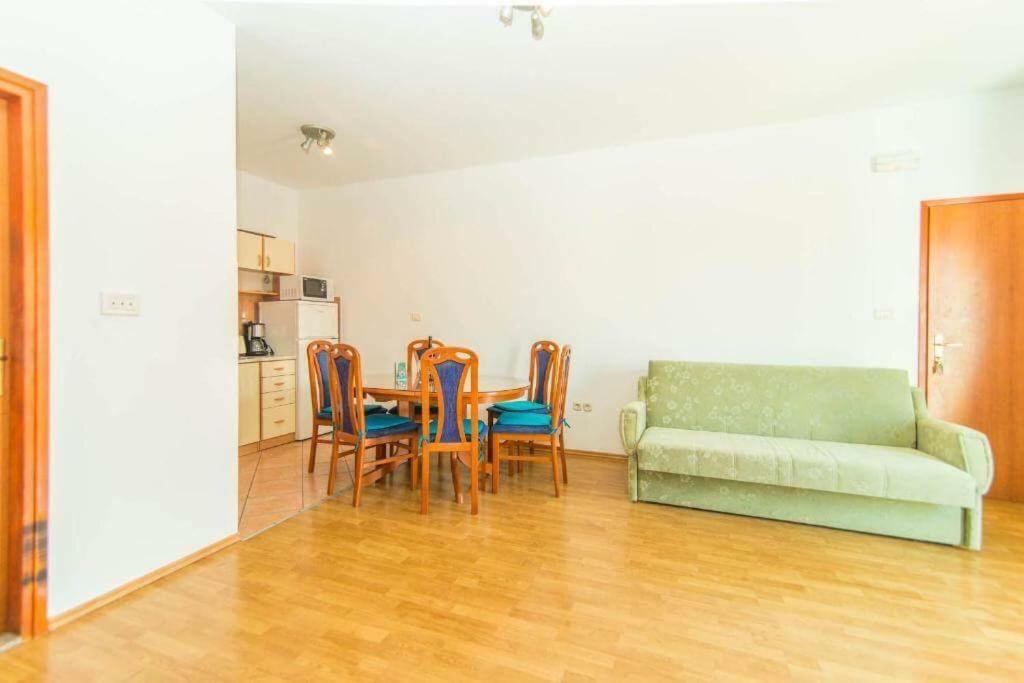 Apartmani Jerkin Vodice Dış mekan fotoğraf